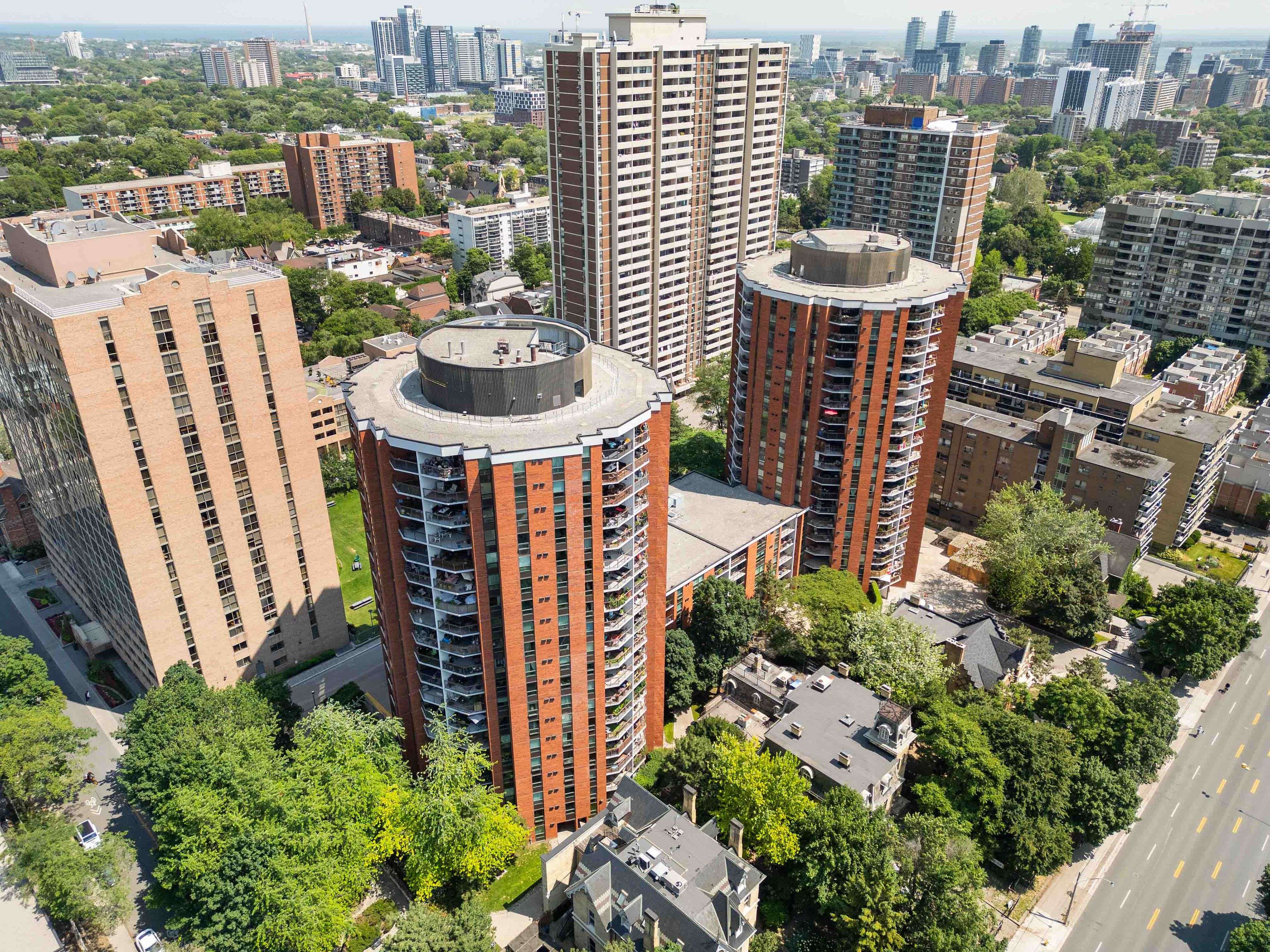 77 Maitland PL #1906, Toronto C08, ON M4Y 2V6