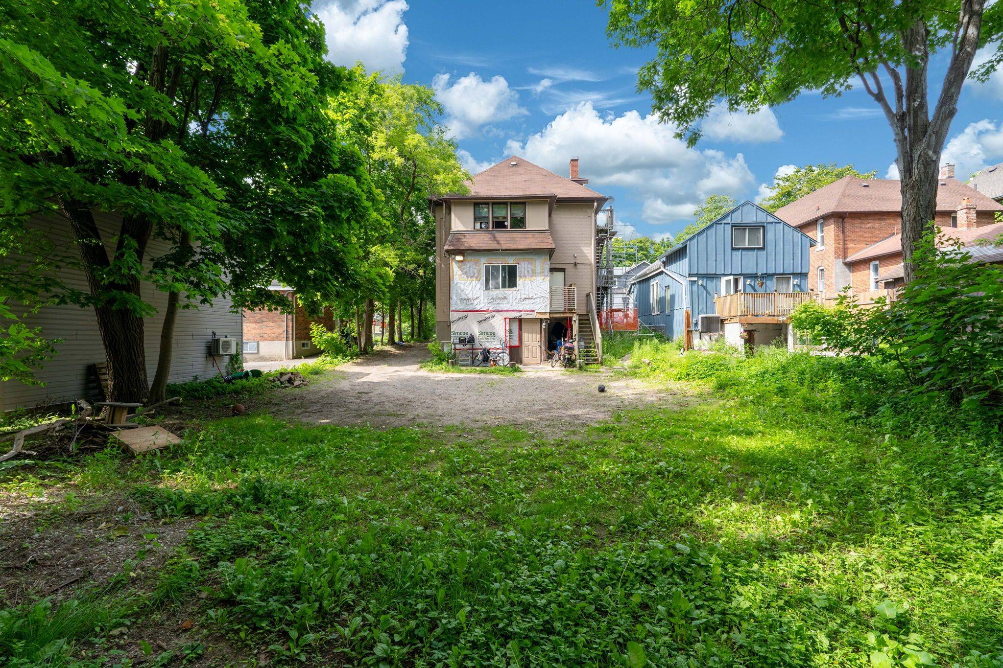 Barrie, ON L4M 1P4,63 Mcdonald ST