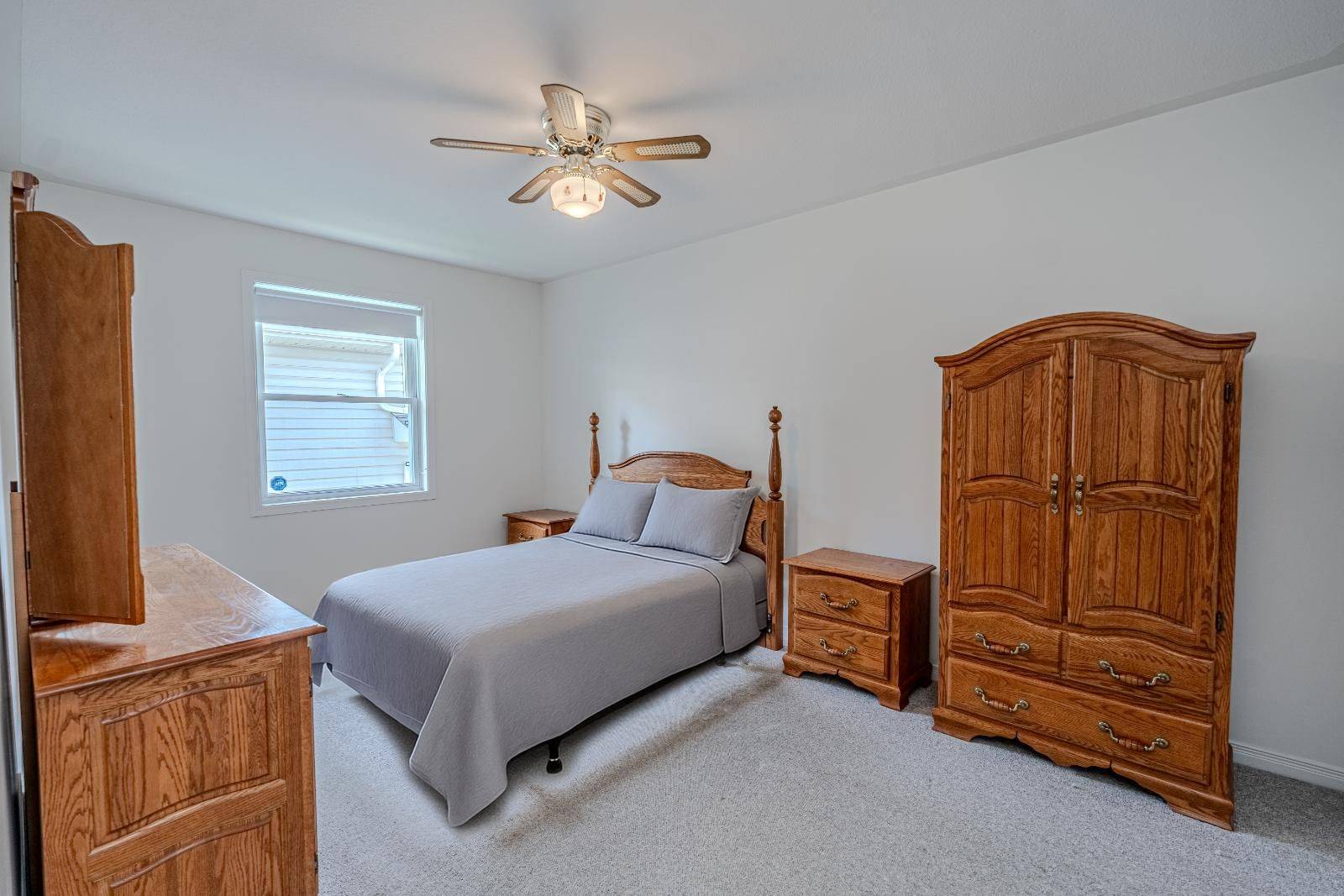 Orillia, ON L3V 8A9,14 Jordon CRES