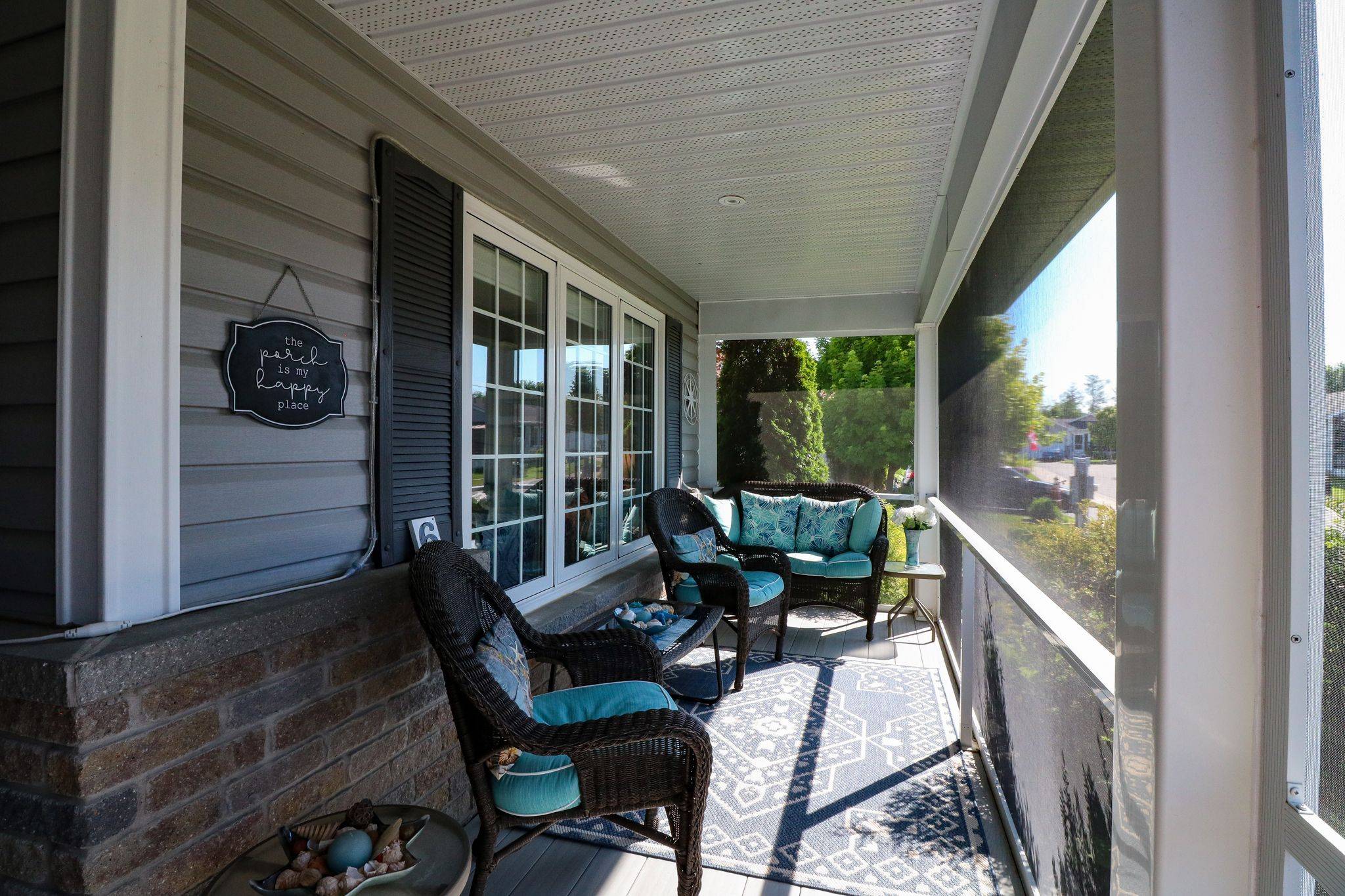 Wasaga Beach, ON L9Z 3A8,6 Tennesse AVE