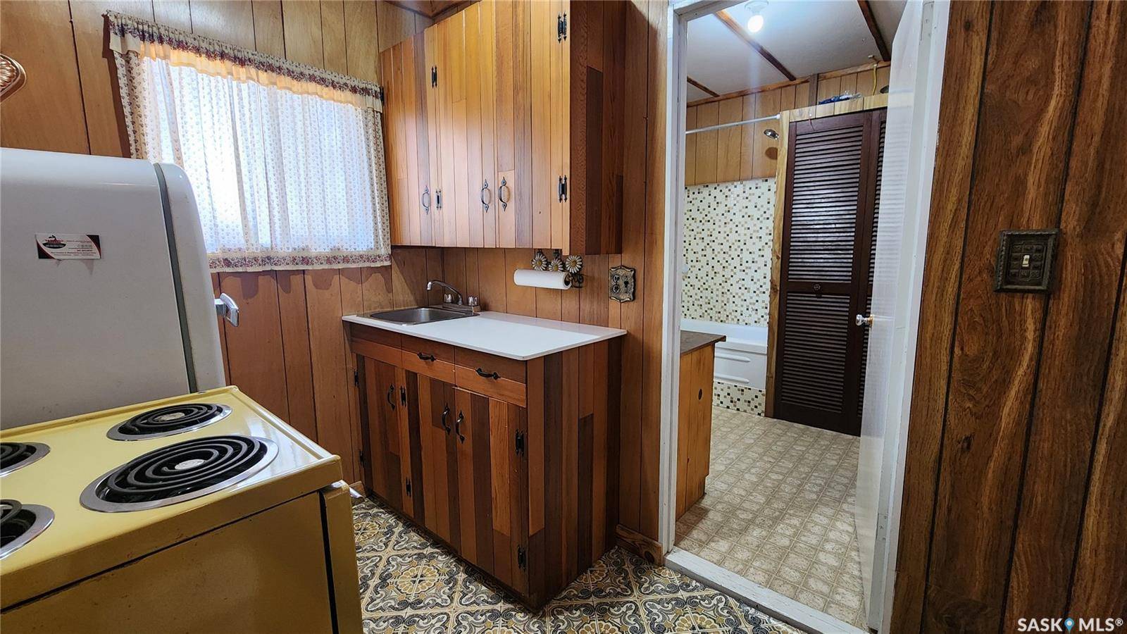 Cochin, SK S0M 0L0,9032 Pirot AVENUE