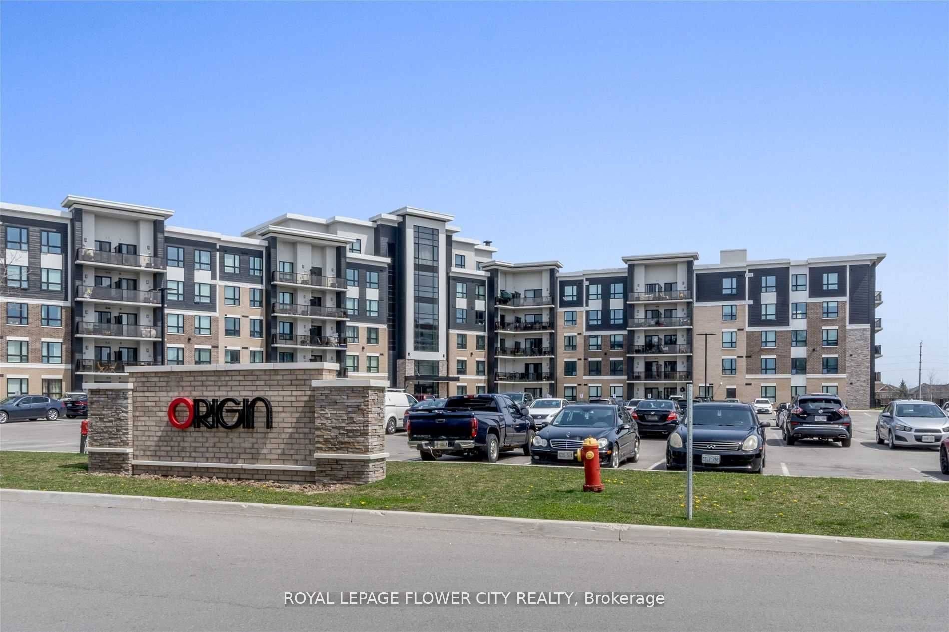 Milton, ON L9T 9A6,630 Sauve ST #404