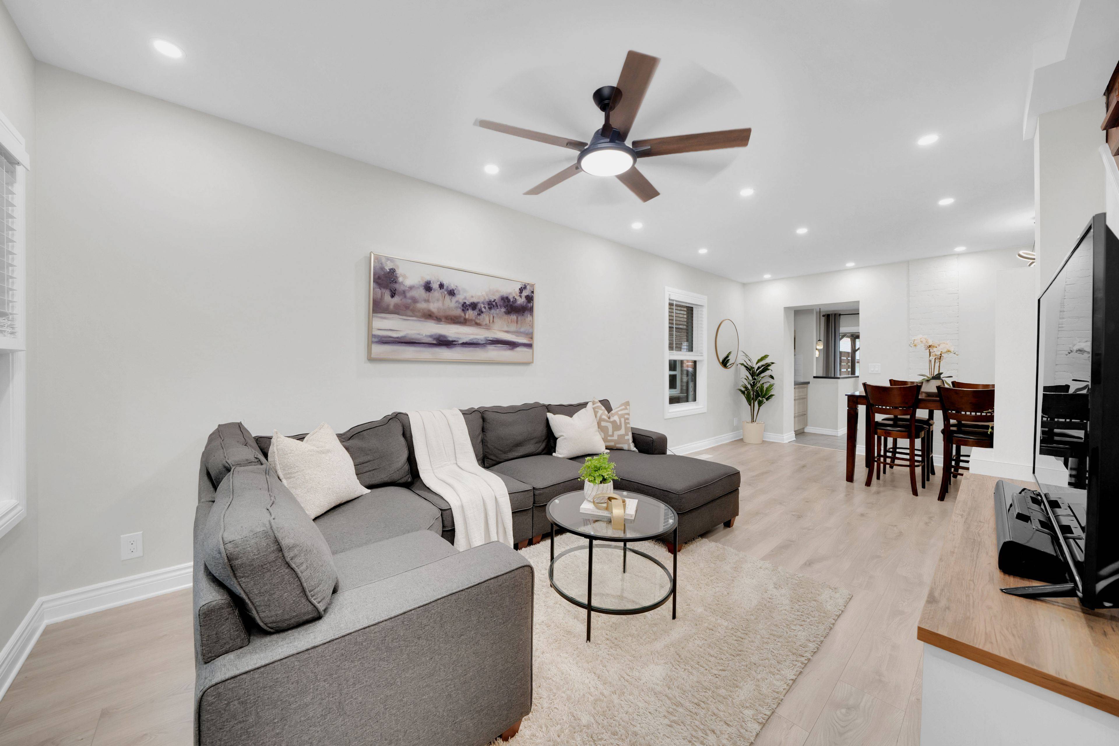 Toronto W03, ON M6N 1T3,78 PRITCHARD AVE