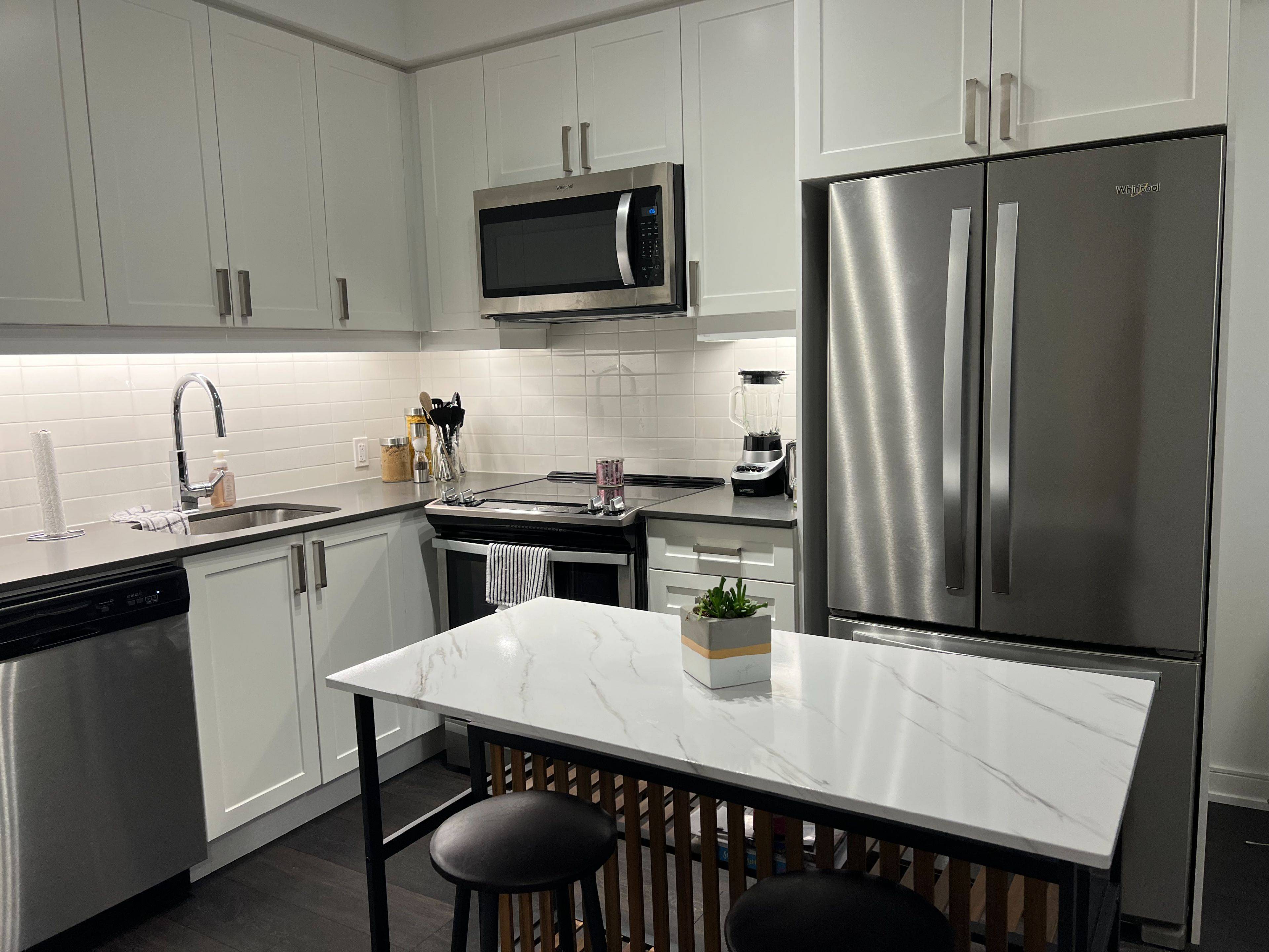 8 Nahani WAY #2719, Mississauga, ON L4Z 4J8
