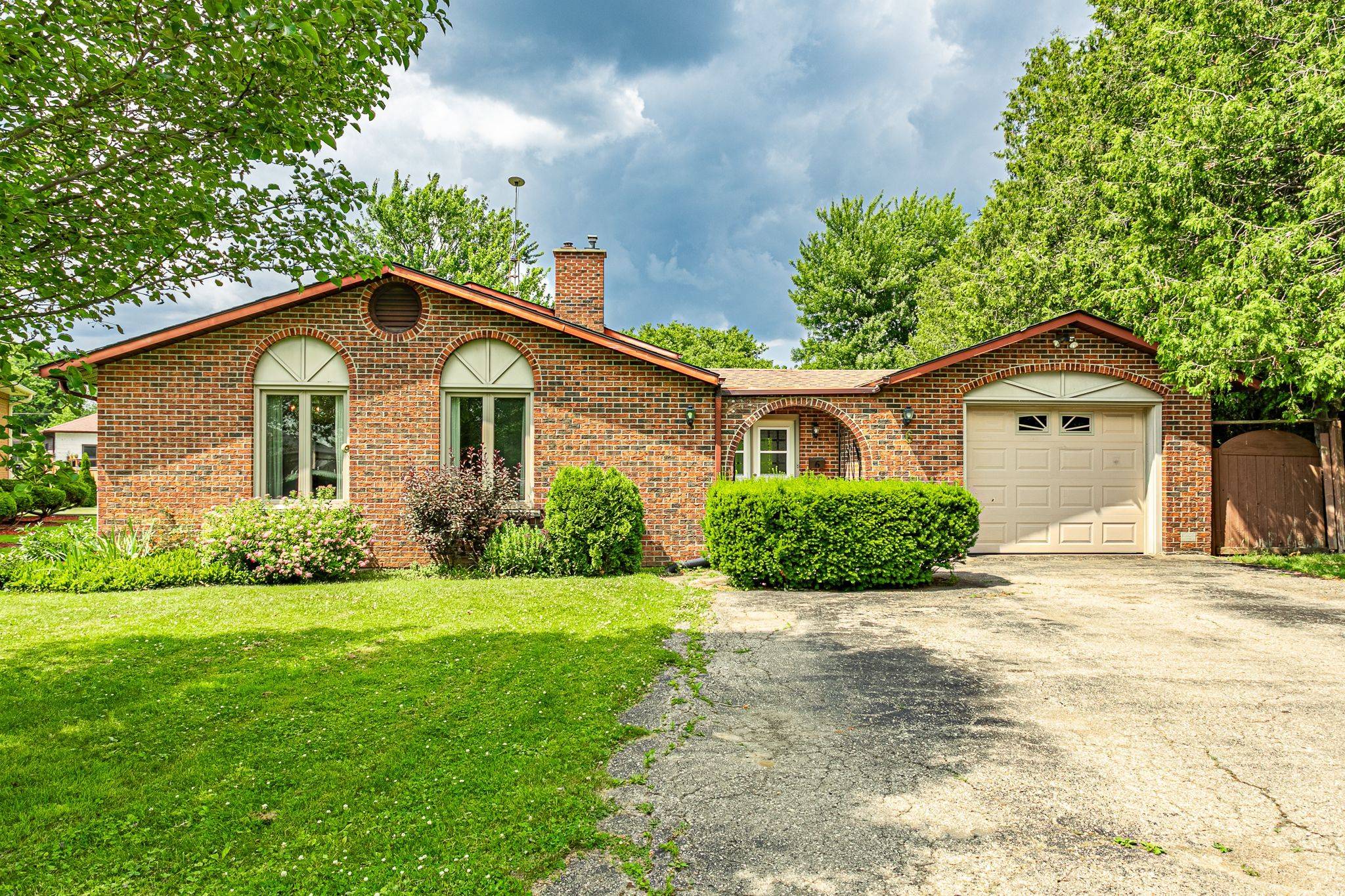 6 Kirwin DR, Ingersoll, ON N5C 3M3