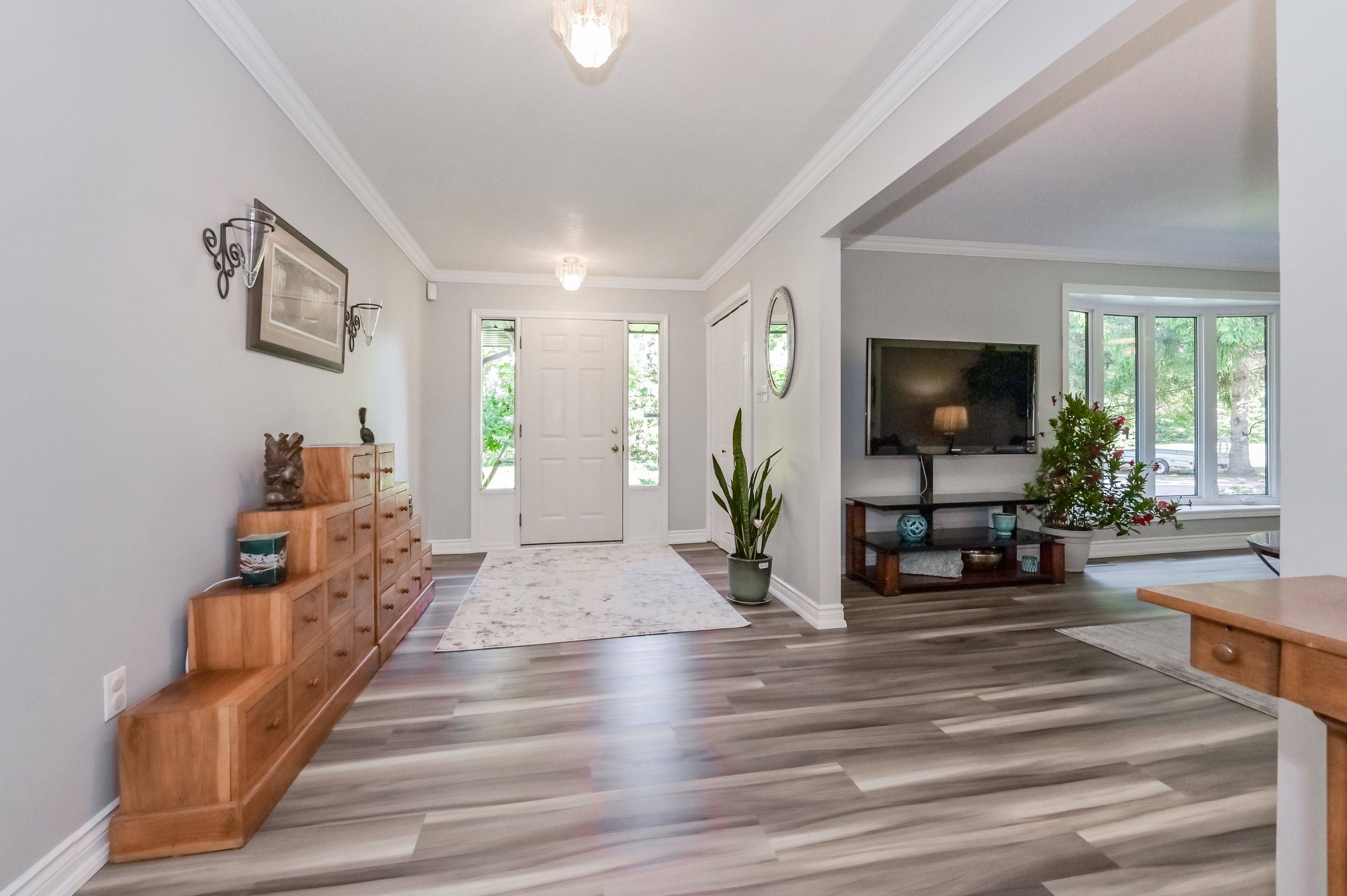 Centre Wellington, ON N1M 2Y1,840 ST GEORGE ST E