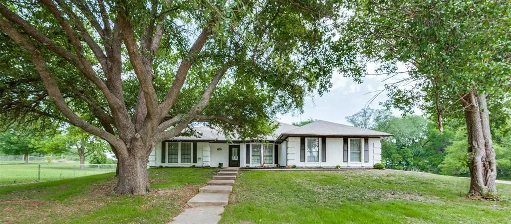Colleyville, TX 76034,2304 Oak Knoll Court