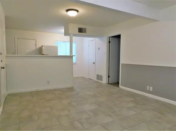 Lake Dallas, TX 75065,401 Betchan Street #3-B
