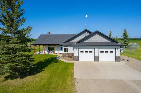 Rural Red Deer County, AB T0M 0K0,34126 Range Road 2-0