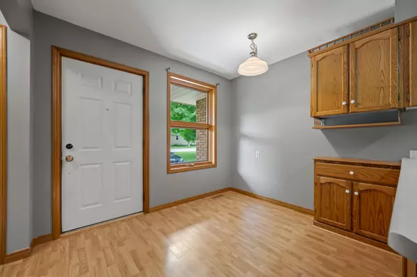 Centre Wellington, ON N0B 1S0,159 E Mill ST