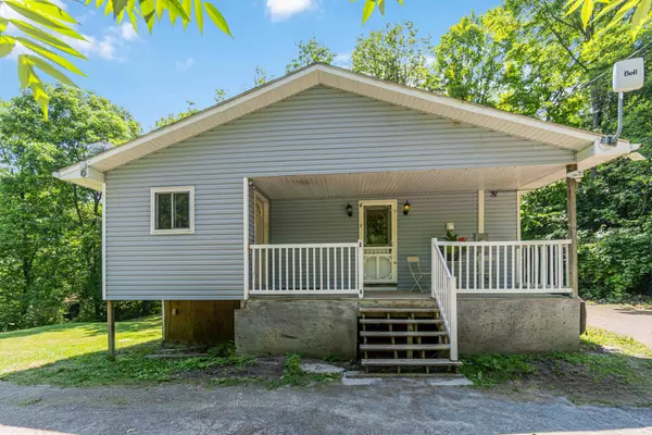 124 Northridge LN, Constance Bay - Dunrobin - Kilmaurs - Woodlawn, ON K0A 3M0