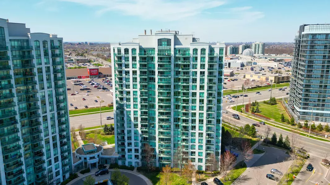 4900 Glen Erin DR #1801, Mississauga, ON L5M 7S2