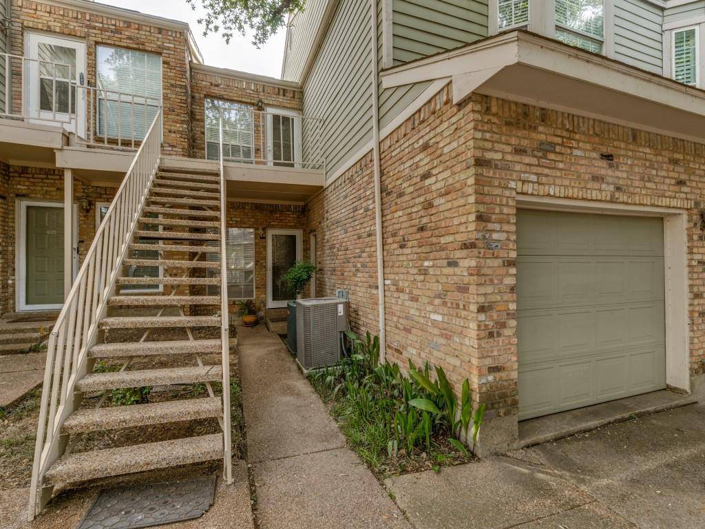 Dallas, TX 75214,7151 Gaston Avenue #906