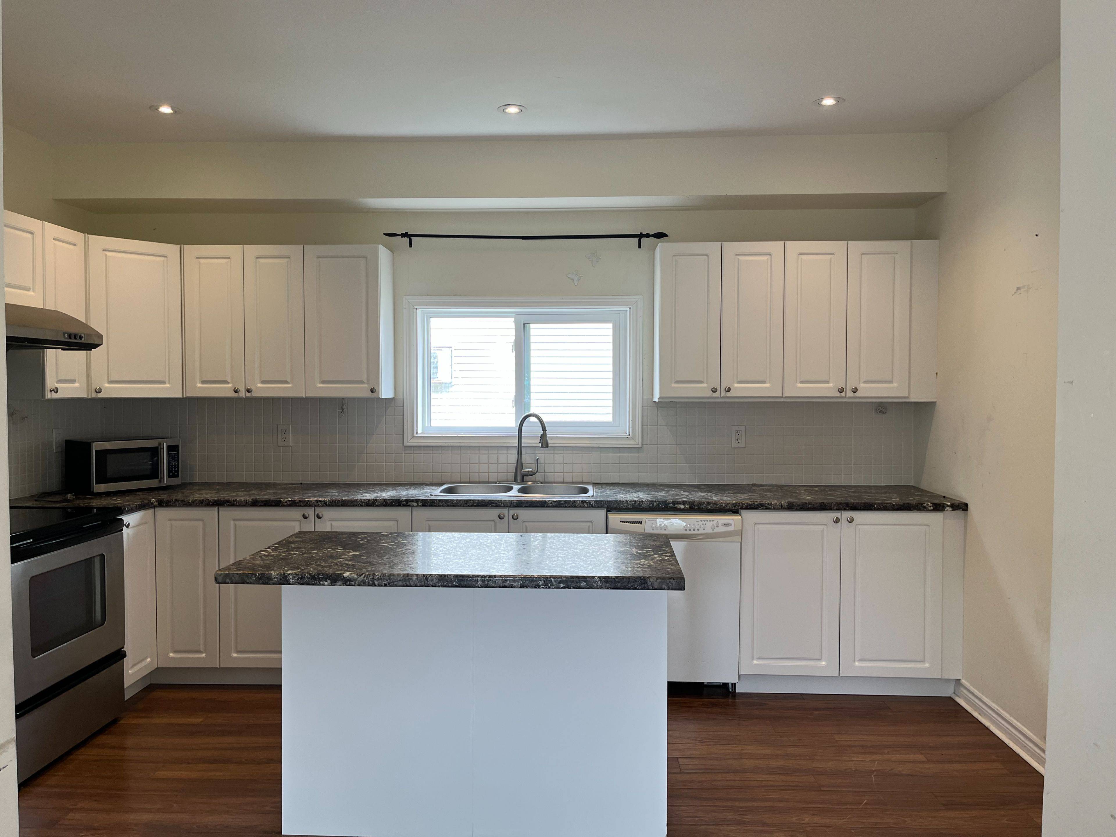 Pickering, ON L1Y 1A9,4973 Old Brock RD