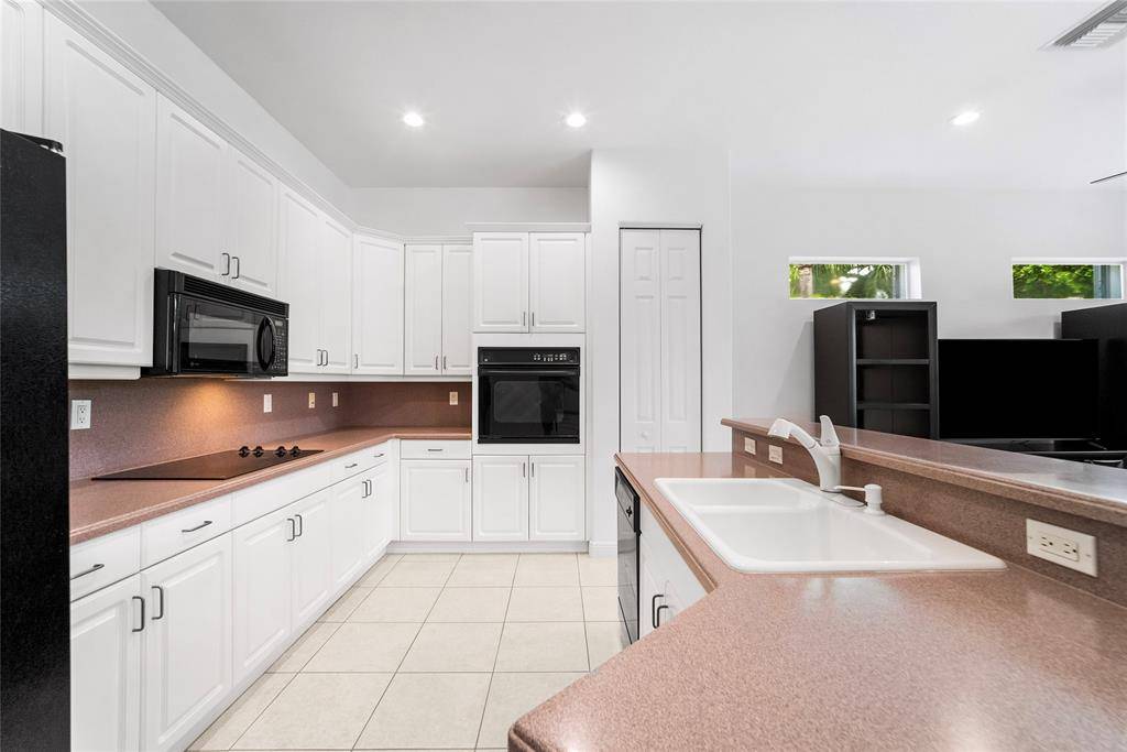 Parkland, FL 33076,11315 NW 71st Ct