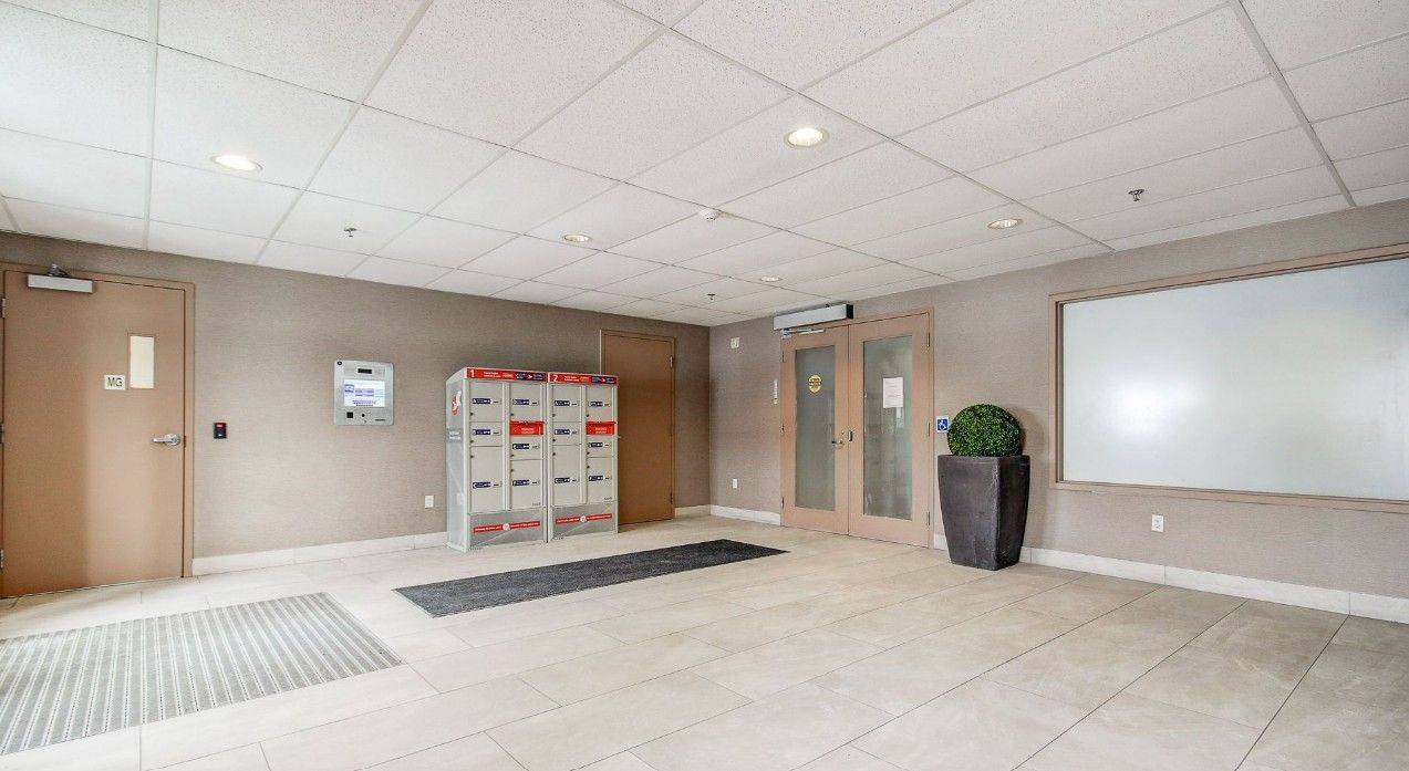 Markham, ON L3S 4V6,7428 Markham RD #320