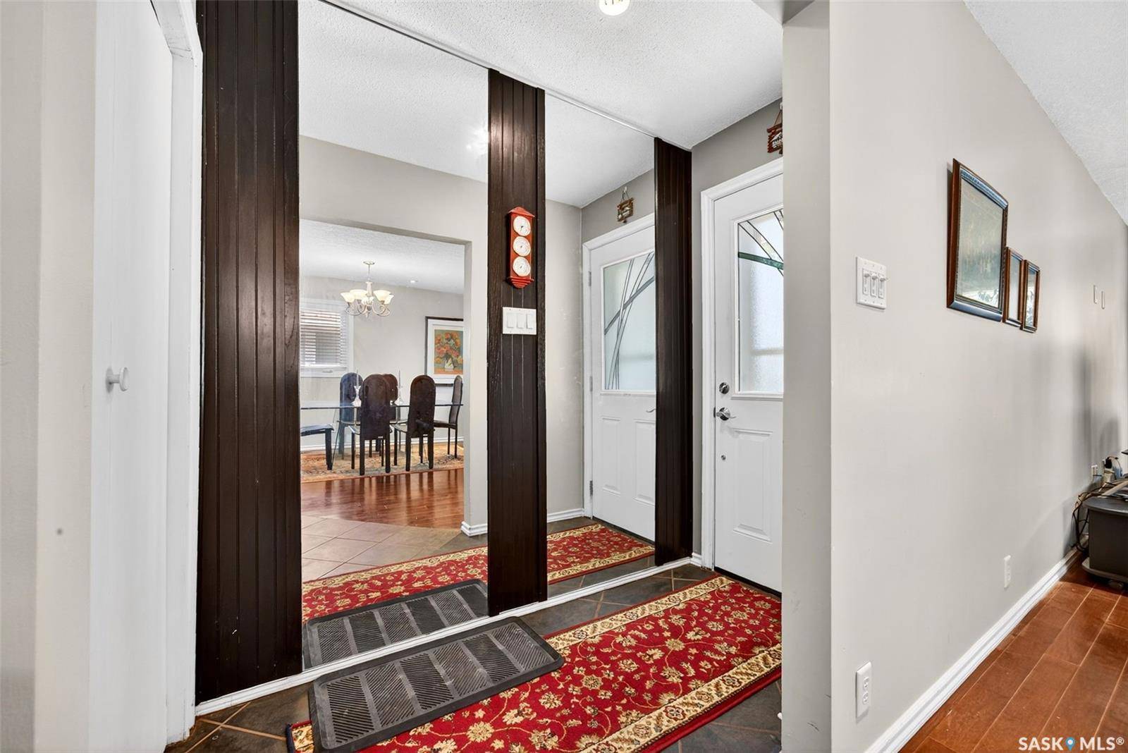 Regina, SK S4S 4P5,45 Gardiner AVENUE