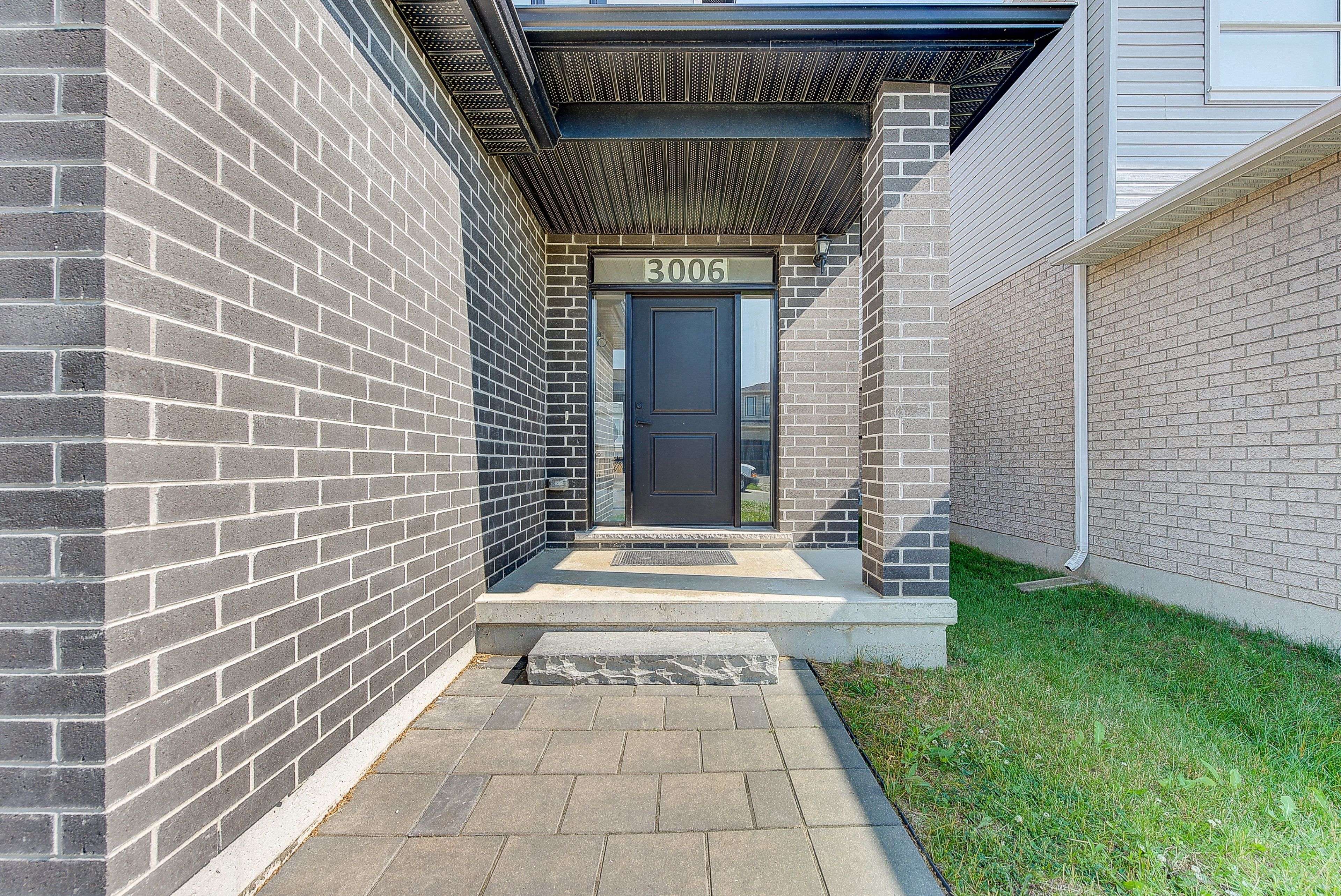London North, ON N6G 2S7,3006 Heardcreek TRL