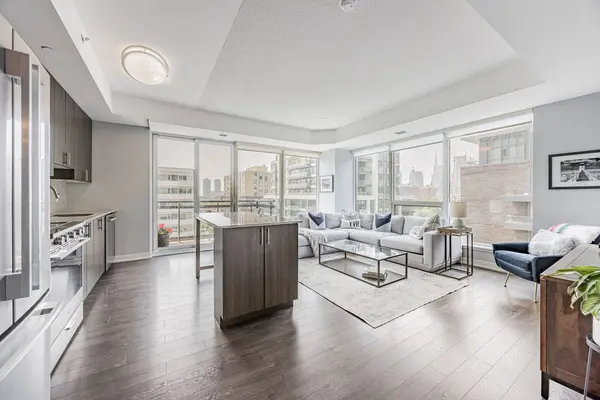 225 Sackville ST #704, Toronto C08, ON M5A 0B9