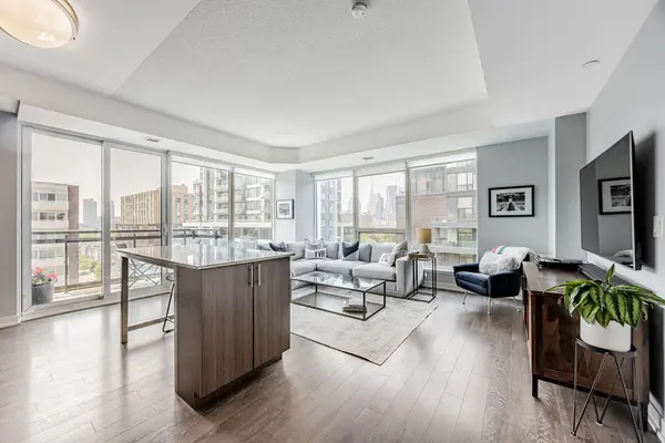 225 Sackville ST #704, Toronto C08, ON M5A 0B9