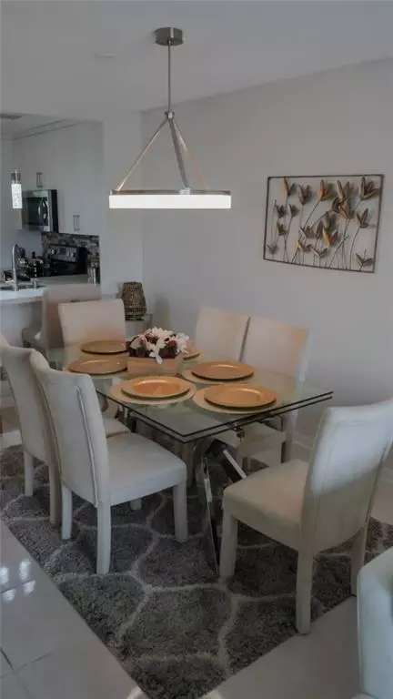 Lake Worth, FL 33467,7142 Golf Colony Ct #206