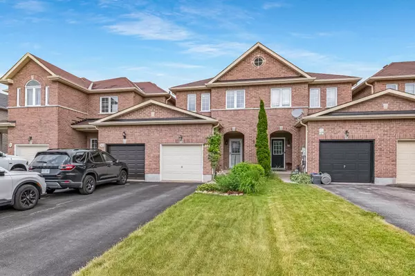 Barrie, ON L4M 0C6,32 Arch Brown CT