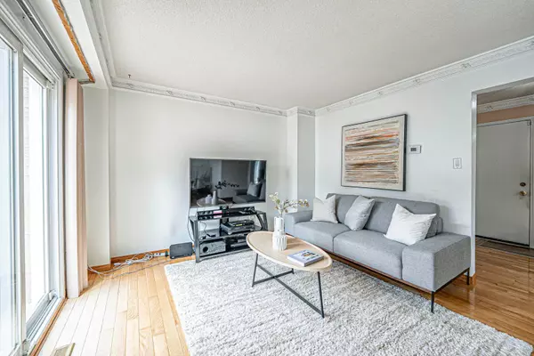Brampton, ON L6Z 1P2,10 Shirley PL #10