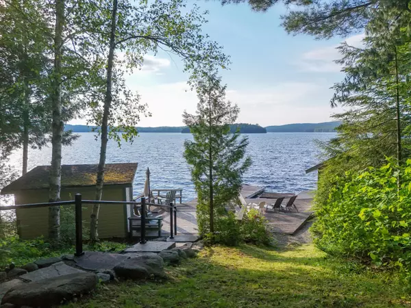 Lake Of Bays, ON P0B 1A0,1507 Old Hwy 117 N/A
