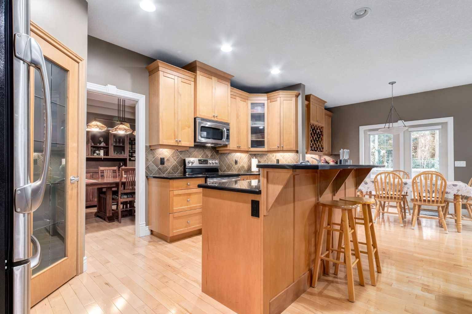 Calgary, AB T3L 3E5,207 Tuscany Glen PARK NW