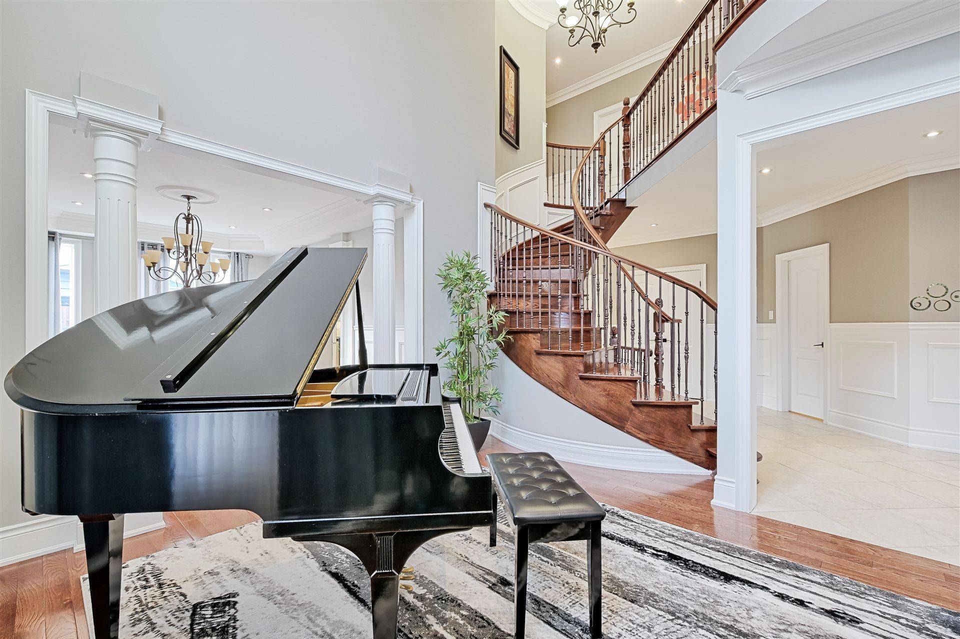 Pickering, ON L1V 7G2,1799 Grayabbey CT