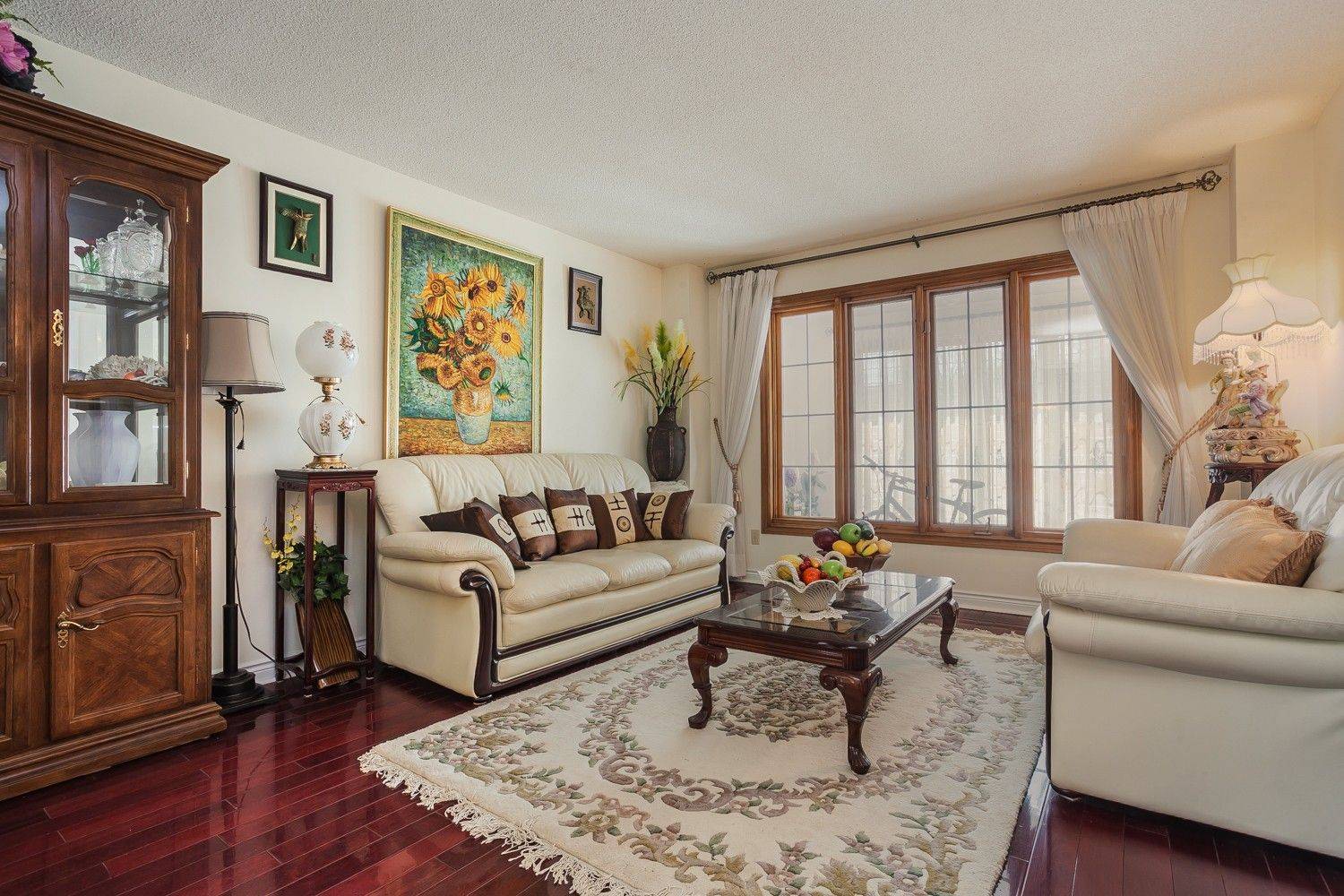 Markham, ON L3R 8N8,2 Doulton CT