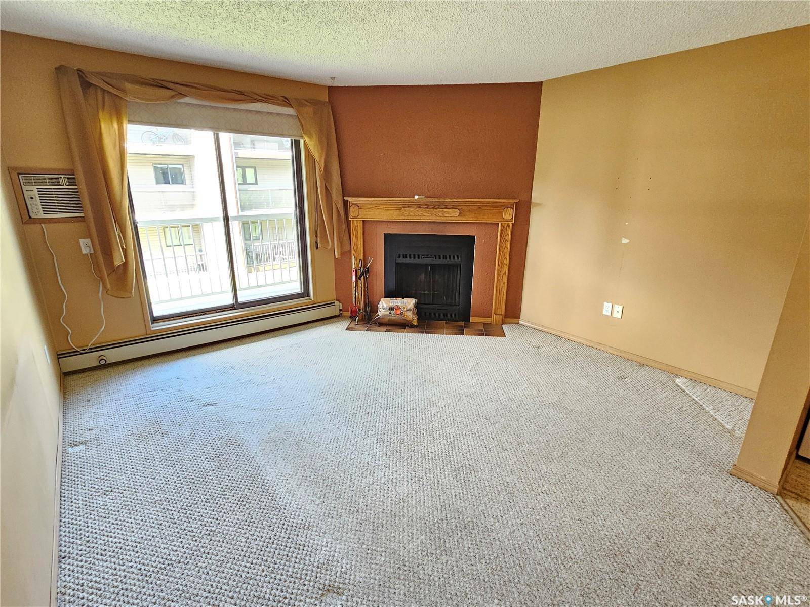 Moose Jaw, SK S6J 1H1,55 Wood lily DRIVE #204