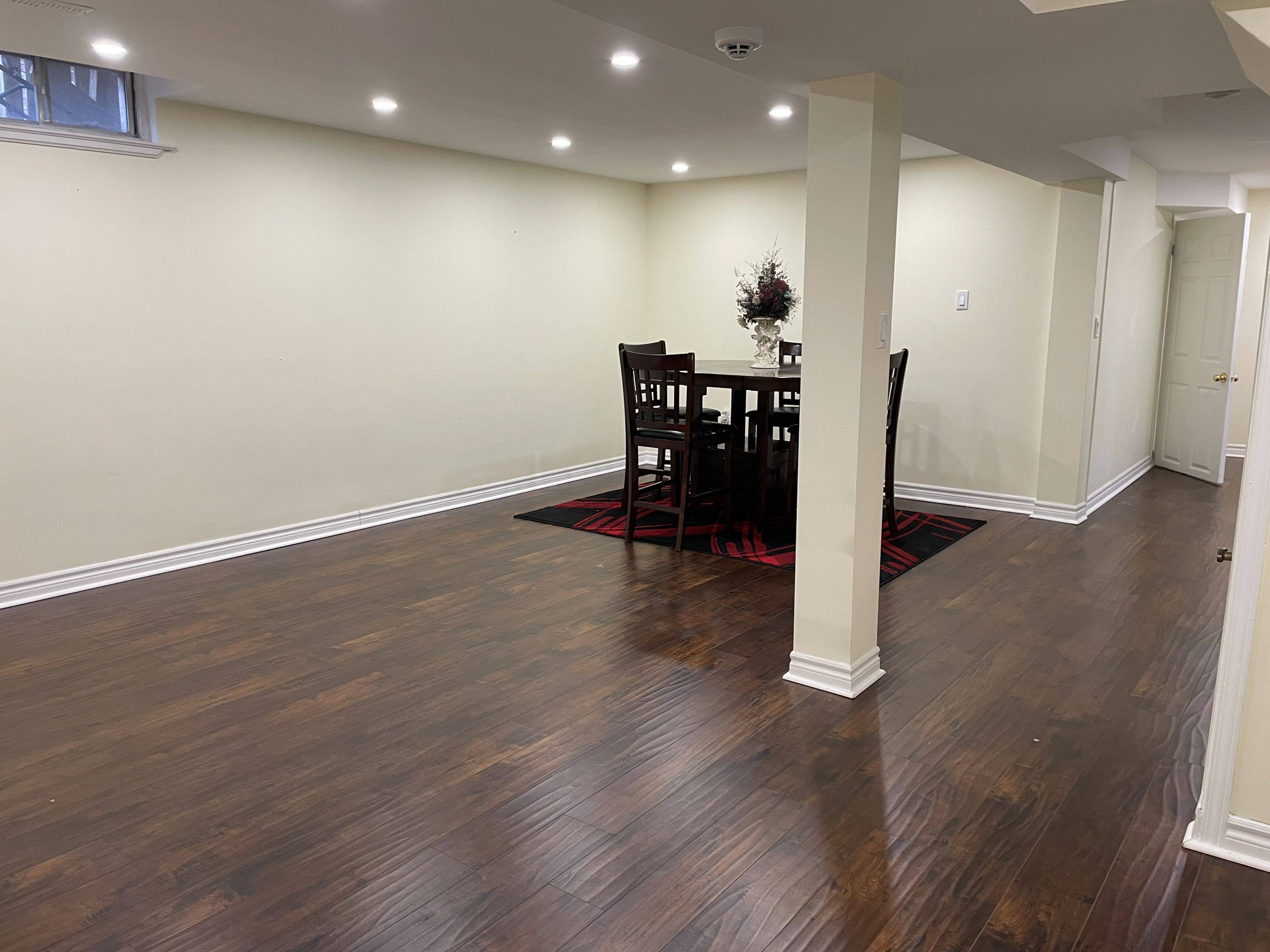 Oakville, ON L6L 6J8,281 Mississaga ST #Basement