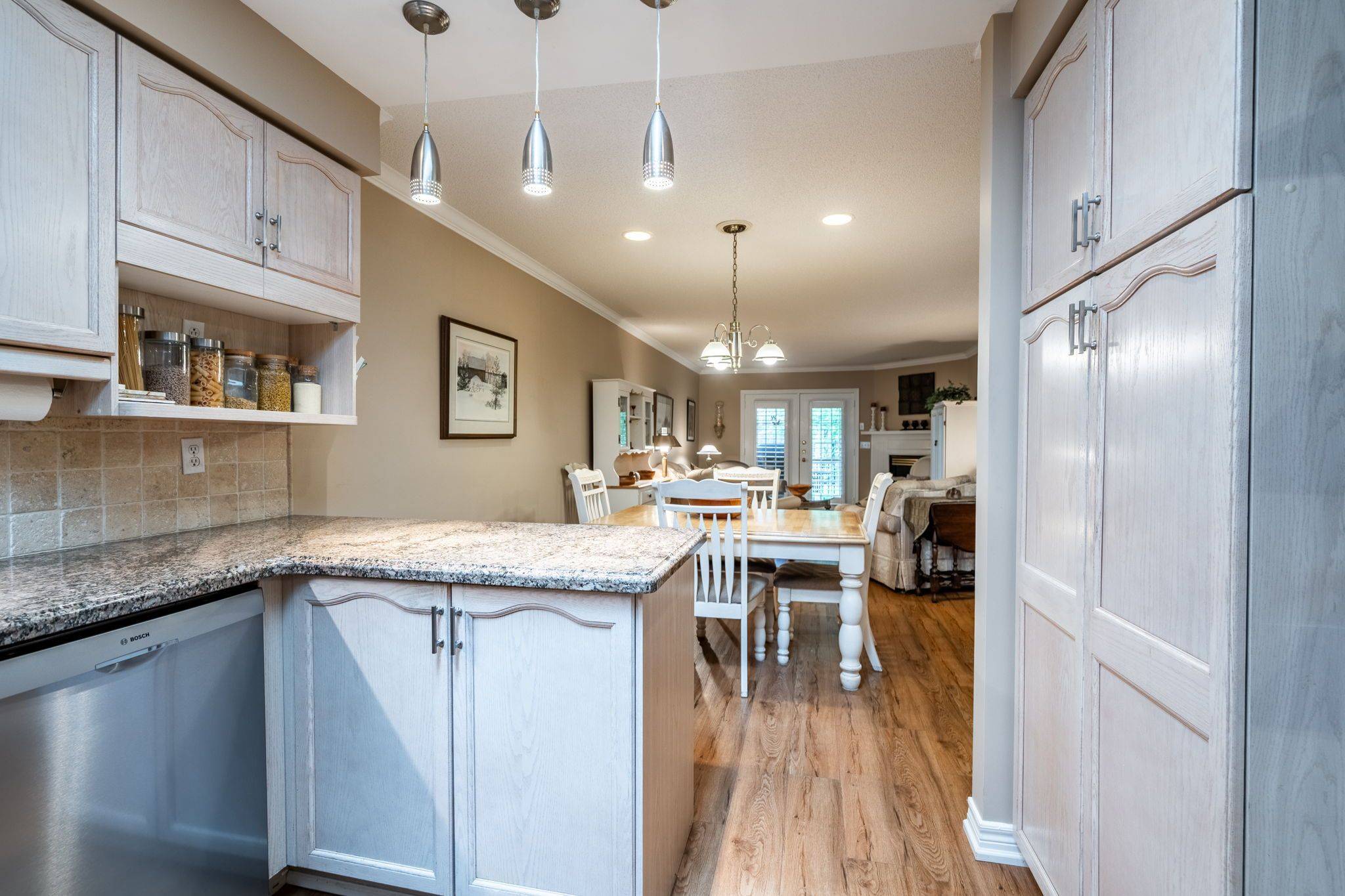 Hamilton, ON L9K 1J7,810 GOLF LINKS RD #23