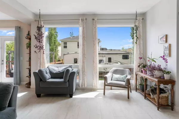 Calgary, AB T3L3B7,117 Tuscany Ridge Mews NW