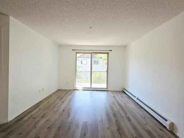 Calgary, AB T3K0M2,60 Panatella ST Northwest #2218