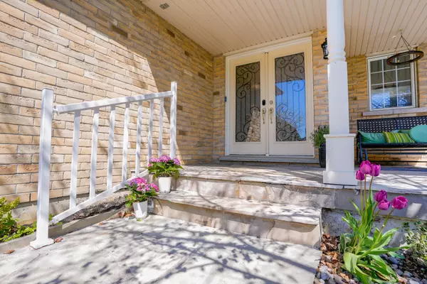 Richmond Hill, ON L4E 4P9,54 Vitlor DR