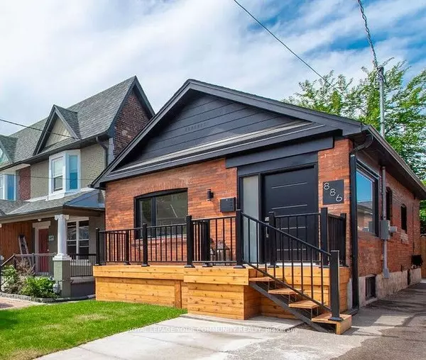 Toronto W03, ON M6N 3W4,886 Runnymede RD