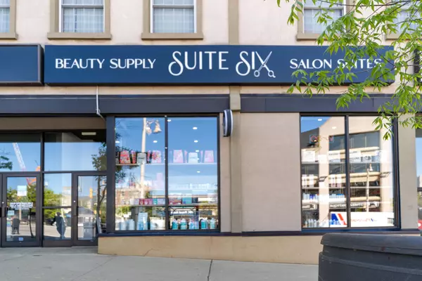 Guelph, ON N1H 4E4,45 Wyndham ST N #5