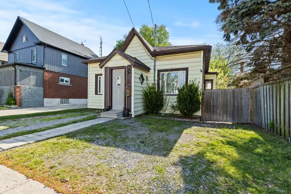 Niagara Falls, ON L2E 3T1,4774 Saint Clair AVE