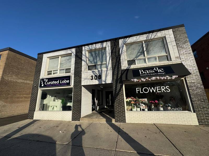 308 Lakeshore RD E #Lower level, Mississauga, ON L5G 1H4
