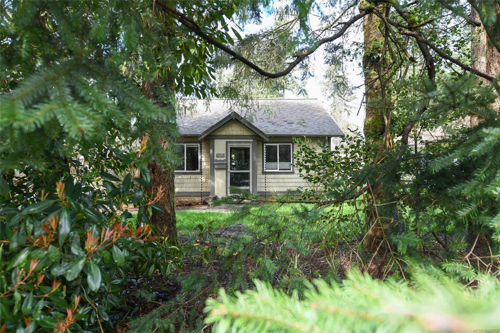1405 15th St, Courtenay, BC V9N 2C3