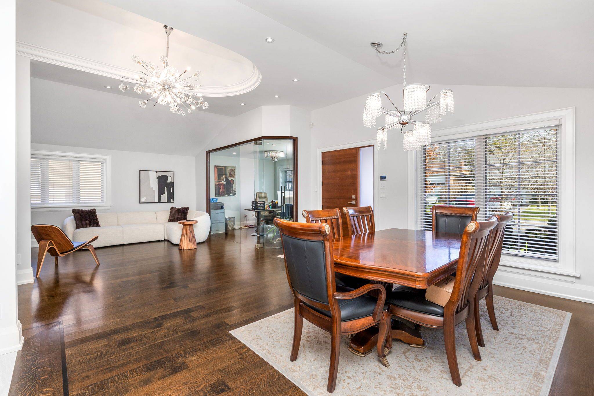 Mississauga, ON L4Y 3S9,3602 Logmoss CRES