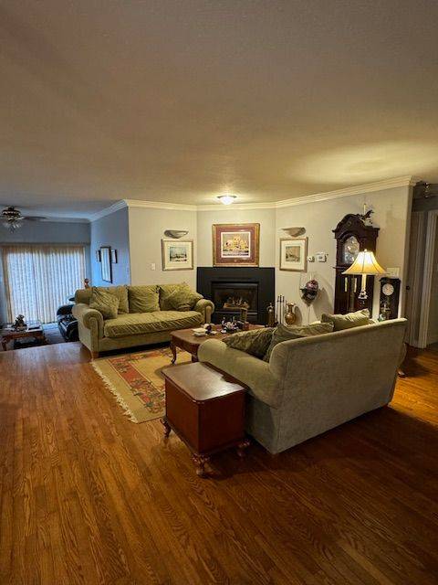 Peterborough South, ON K9J 8P1,680 Trailview DR