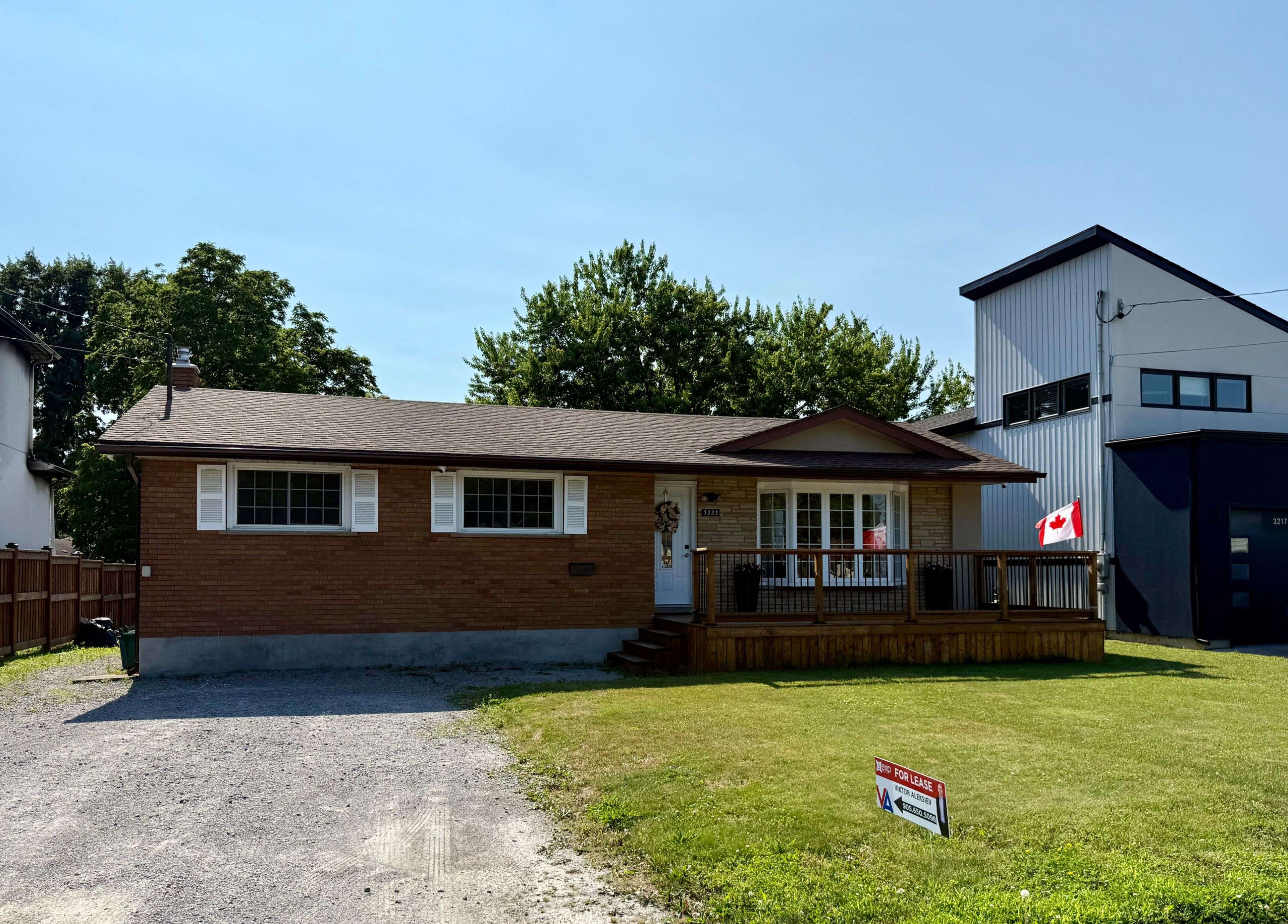 3223 Dorchester RD, Niagara Falls, ON L2J 2Z9