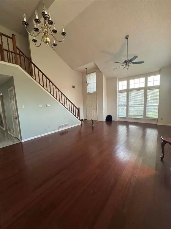 Grand Prairie, TX 75052,2875 Ironwood Drive