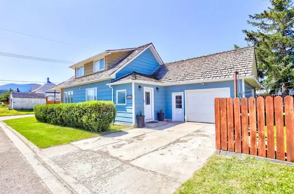 Coleman, AB T0K 0M0,7817 22 AVE