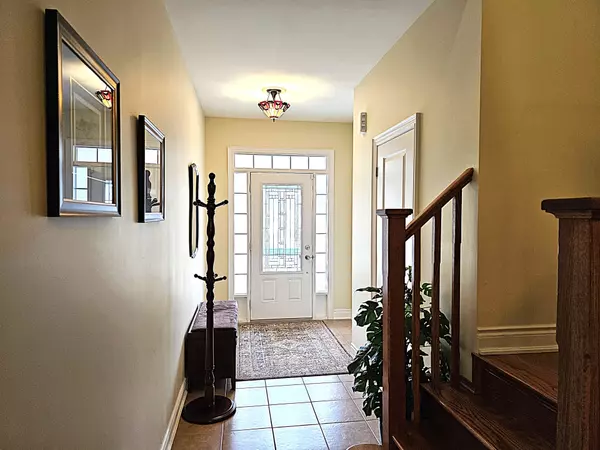 Wasaga Beach, ON L9Z 0E7,34 SAVANNAH CRES