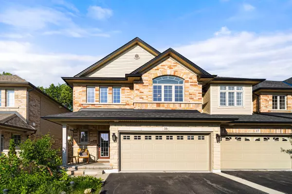 Hamilton, ON L9K 0B1,441 Stonehenge DR #16