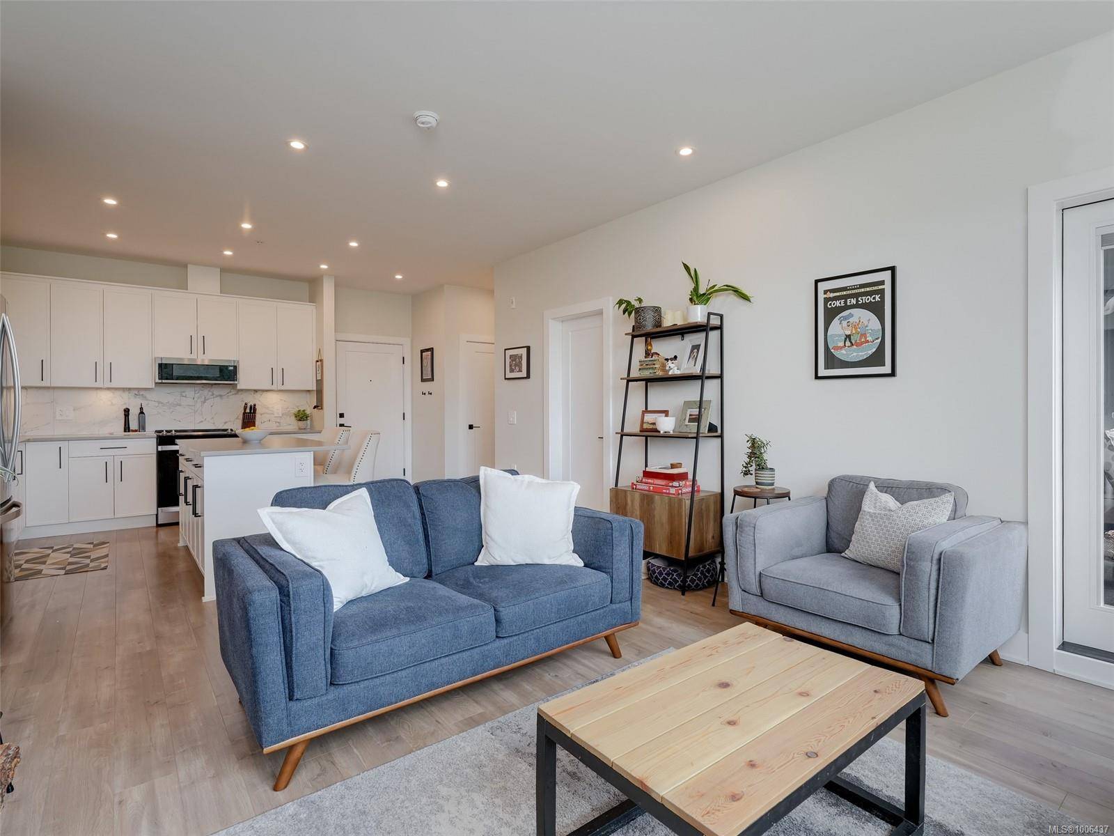Langford, BC V9B 2W2,1361 Goldstream Ave #605